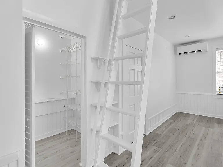 312 Catherine St #2 — Photo 13