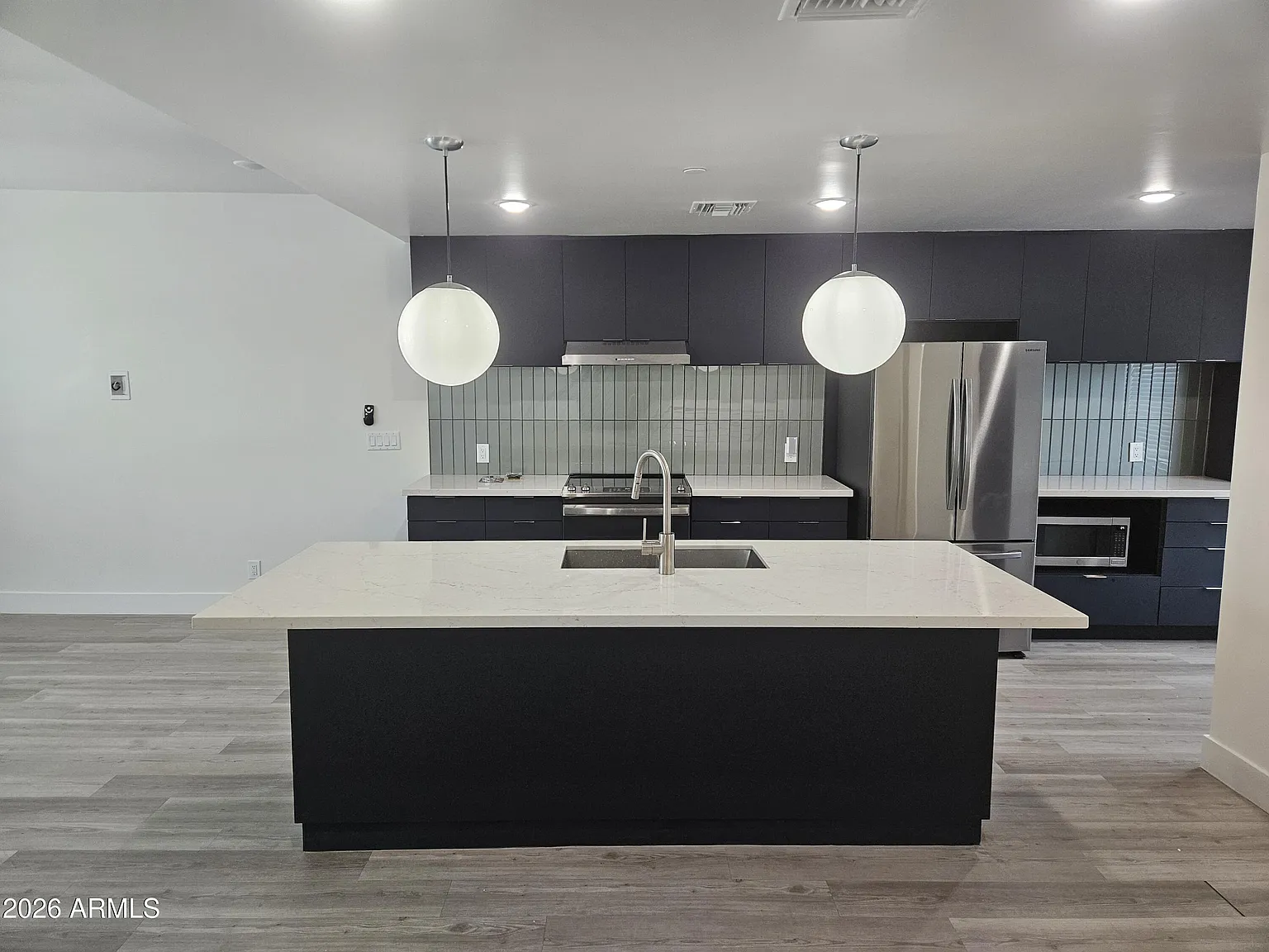 2 bed, 2.5 bath, 1534 sqft, $2,700 — Photo 4