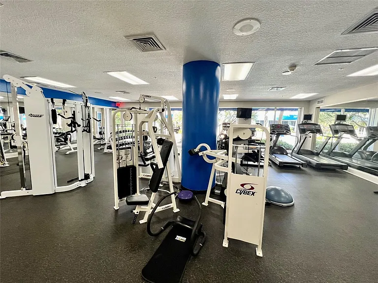 6001 N Ocean Dr #706 — Photo 37
