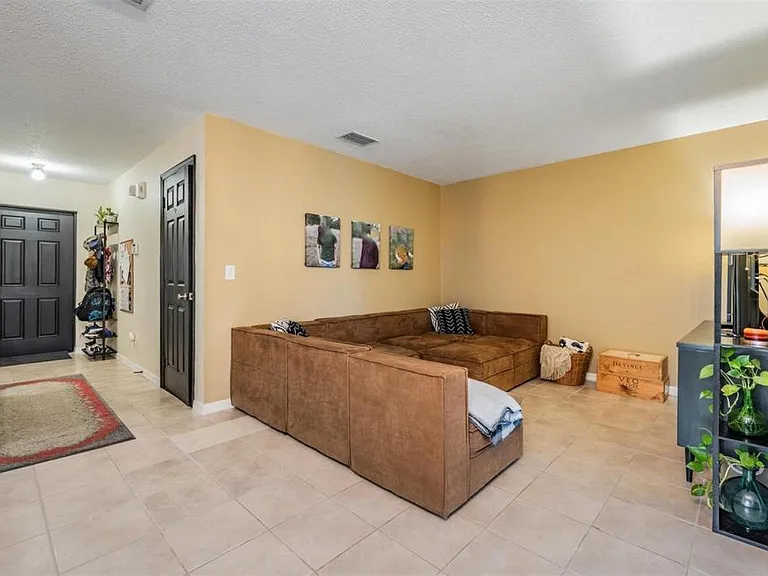 4522 Winding River Way — Photo 6