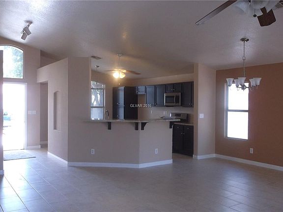 4th image of 5238 Variety Ave