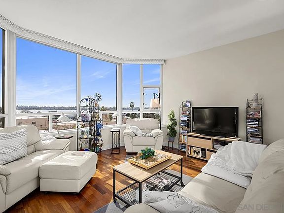 5th image of 700 W Harbor Dr Unit 703
