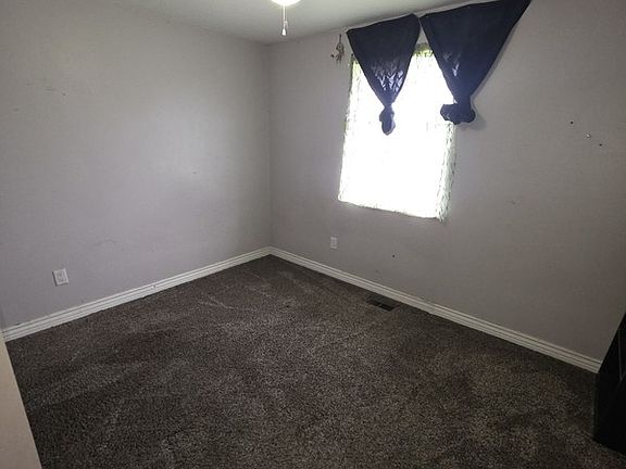 2nd image of 3111 W Midwest Dr