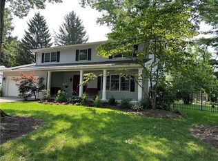 2516 San Moritz Cir, Akron, OH 44333