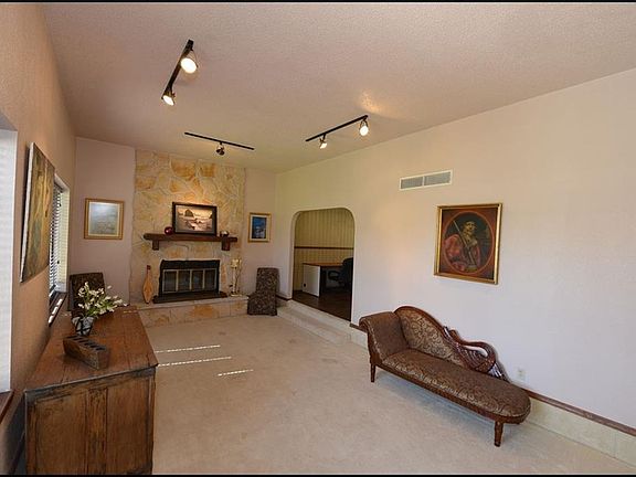 3rd image of 11138 Leo Collins Dr