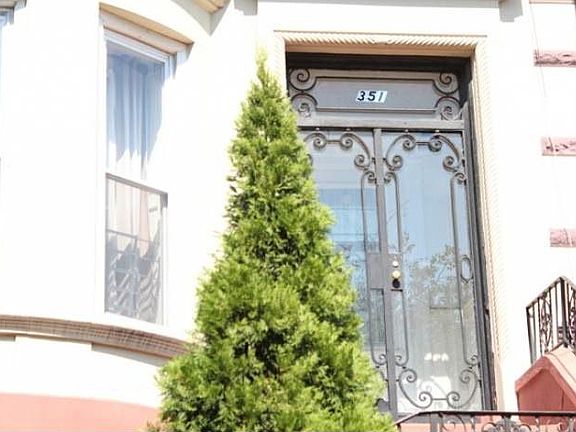 2nd image of 351 Eastern Pkwy
