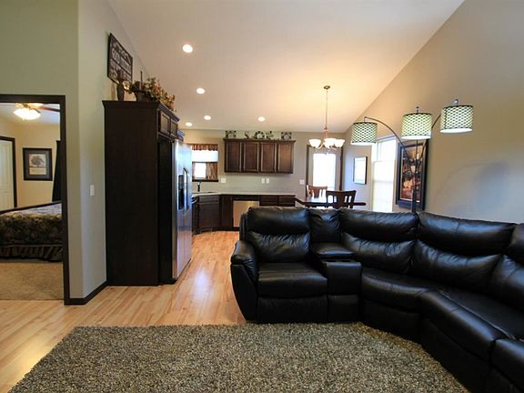 4th image of 4154 Mourning Dove Dr