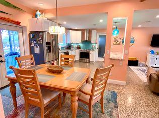 2007 Sunny Ln, New Smyrna Beach, FL 32168