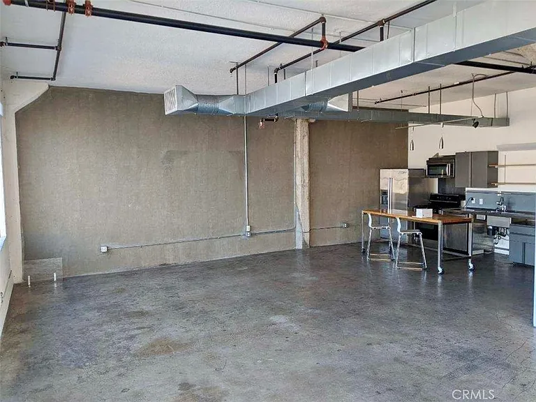 315 E 8th St #1001 — Photo 5