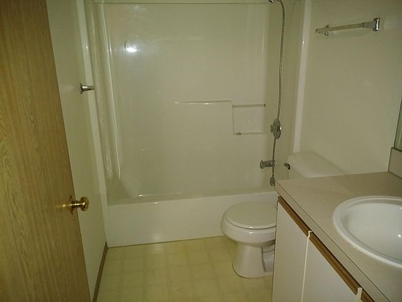 Main Bath