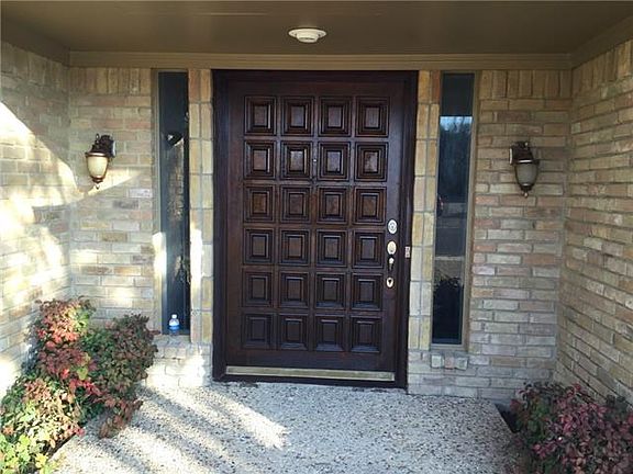 4th image of 6821 Clearhaven Dr