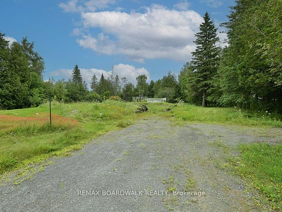 5th image of 286 Brunton Side Rd