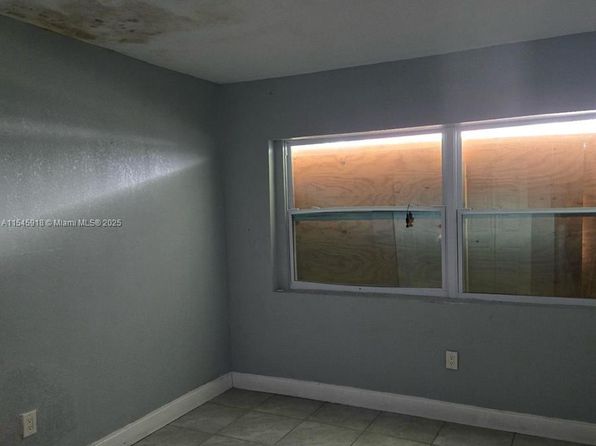 miami-florida-43808837 picture