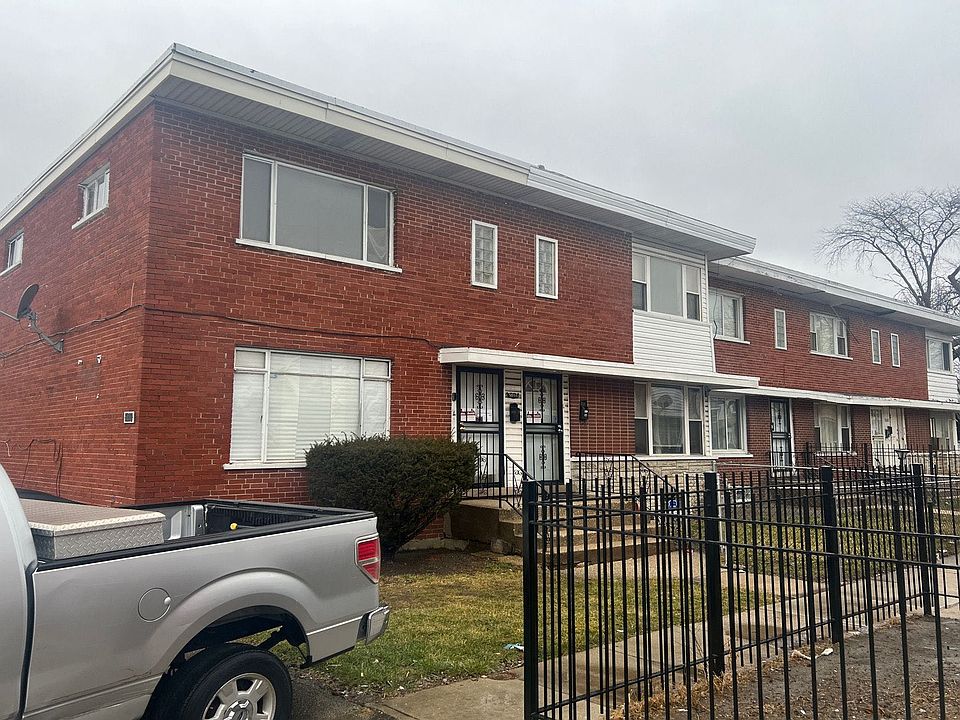 1st image of 5055 W Gladys Ave