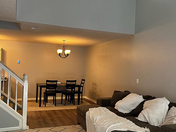 3rd image of 4884 Helena Ln N APT 10