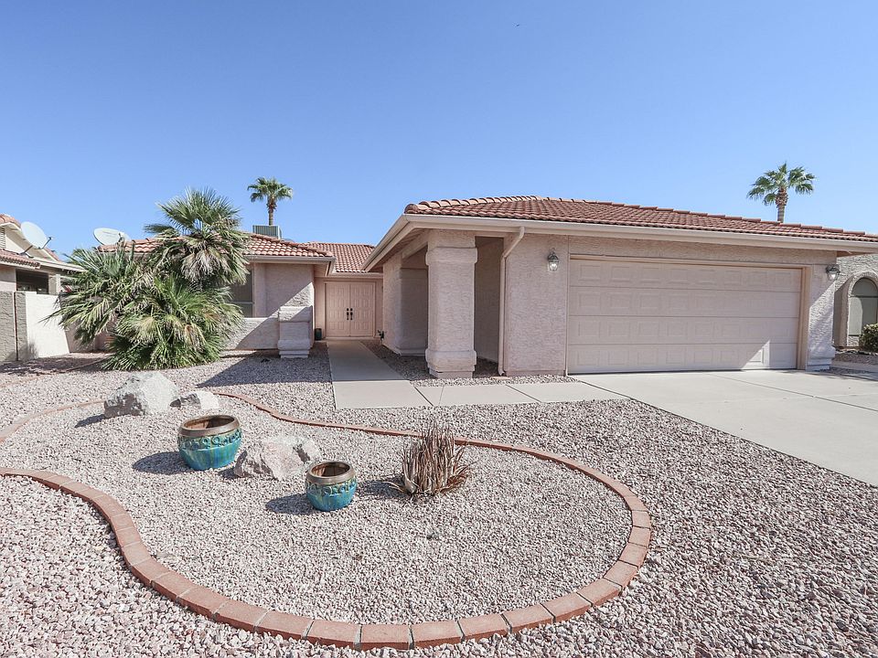 1st image of 25847 S Greencastle Dr