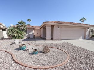 25847 S Greencastle Dr, Sun Lakes, AZ 85248