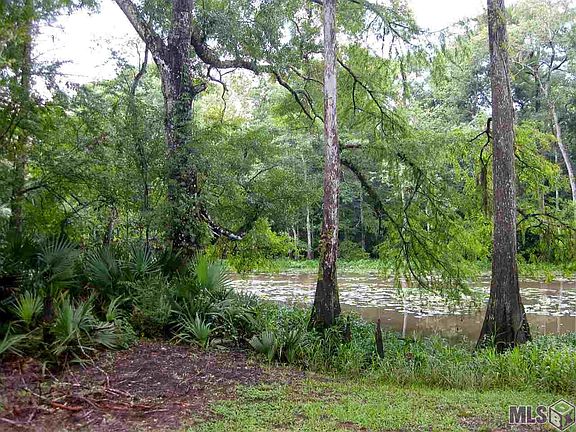 4th image of 18036 River Bend Rd