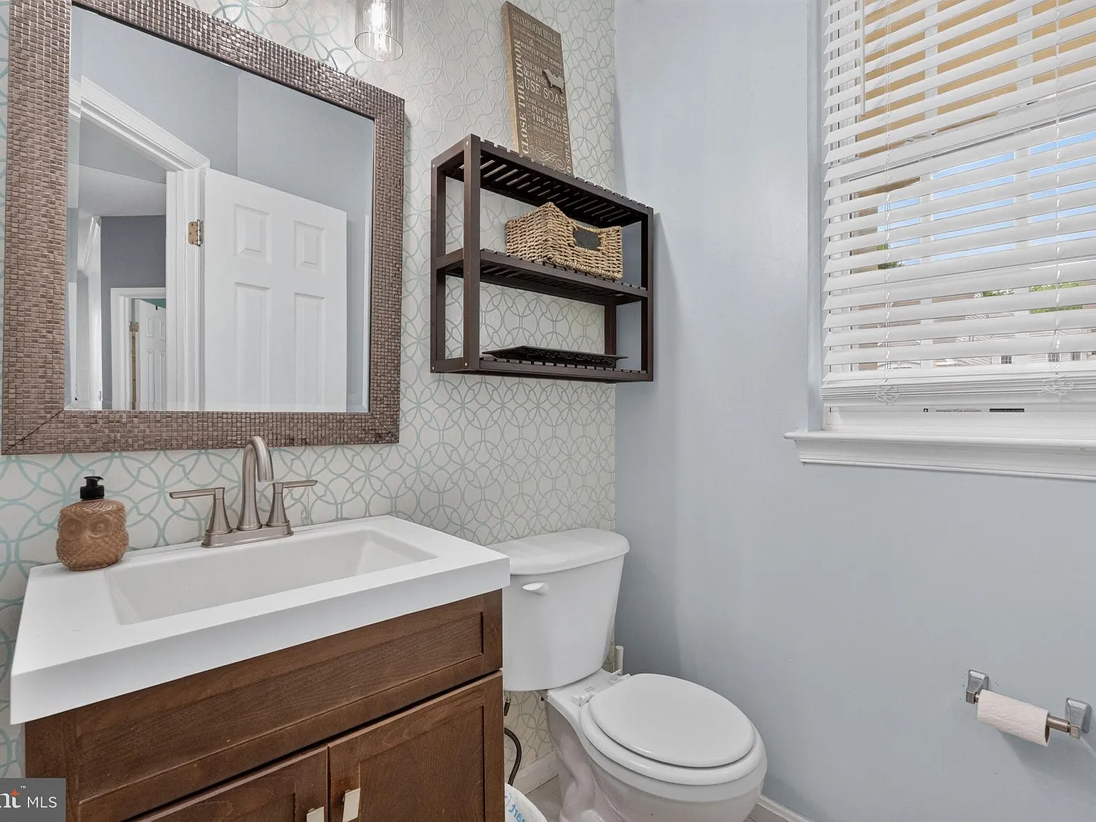 5 bed, 3.5 bath, 3450 sqft, $4,250 — Photo 4