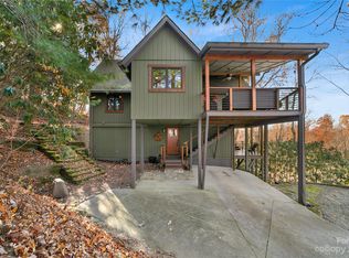561 Usdasdi Dr, Brevard, NC 28712