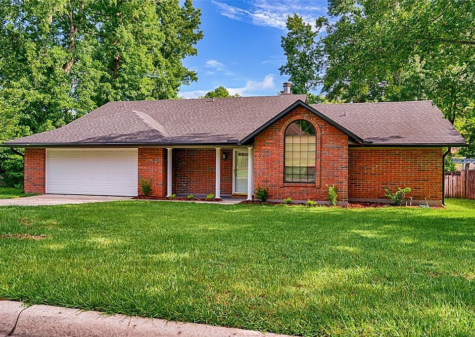 1st image of 10728 NW 31ST PLACE