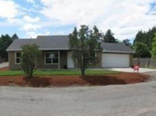 360 54th St, Springfield, OR 97478