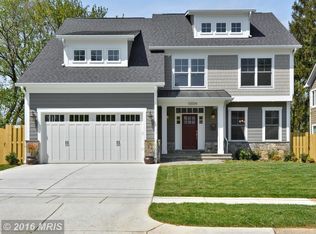 10004 Mayfield Dr, Bethesda, MD 20817