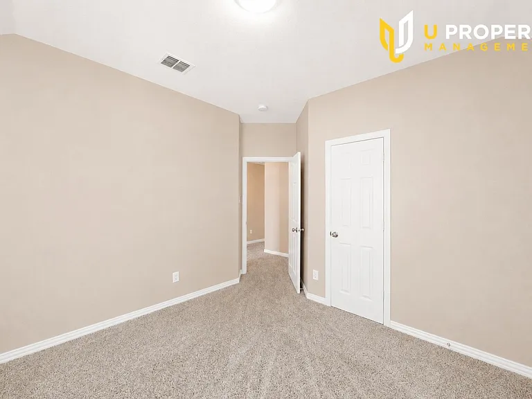 5605 Belle Chasse Ln — Photo 16