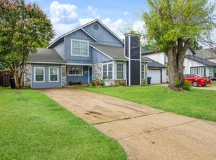 4632 Bracken Dr, Fort Worth, TX 76137