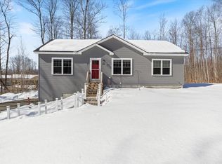 227 Bauneg Beg Rd, Sanford, ME 04073