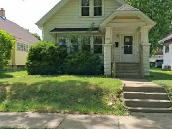 5553 N 32nd STREET, Milwaukee, WI 53209