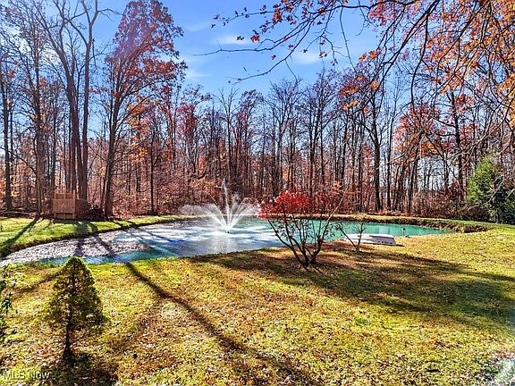 4th image of 831 Township Road 462
