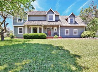 8507 E Greenbriar Ct, Wichita, KS 67226