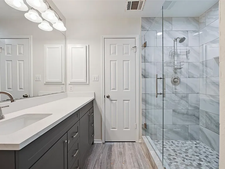 2217 Riker Ridge Trl — Photo 22