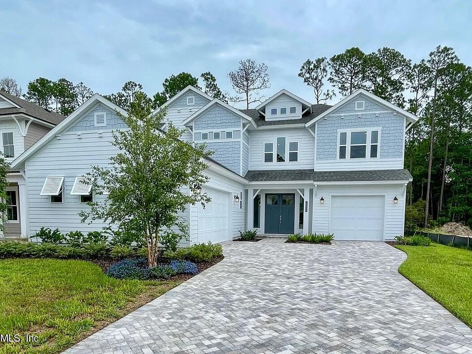 1st image of 692 PALM CREST Drive