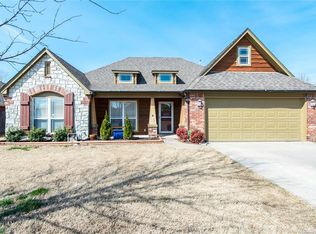 8834 N 143rd Ave E, Owasso, OK 74055
