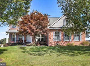 196 Glen Ave, Glen Rock, PA 17327