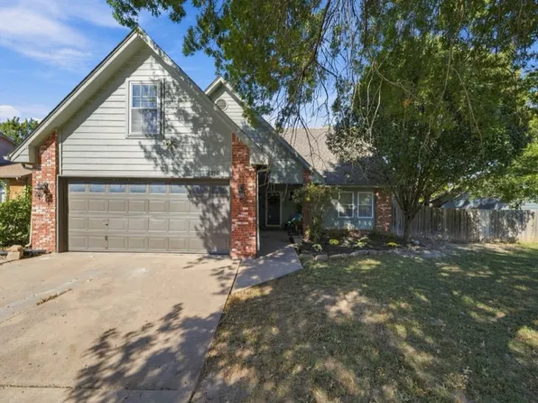 4216 W San Antonio St, Broken Arrow, OK 74012