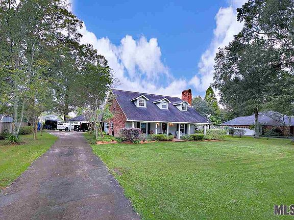 2nd image of 16521 Oakridge Dr
