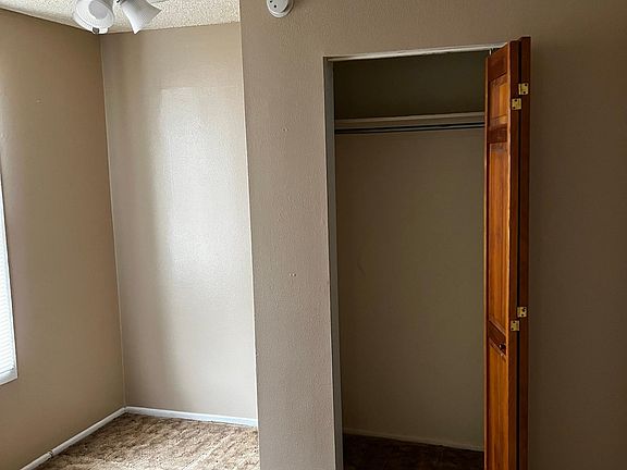 2nd bedroom and closet