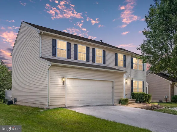 106 Lynemore Dr, Townsend, DE 19734