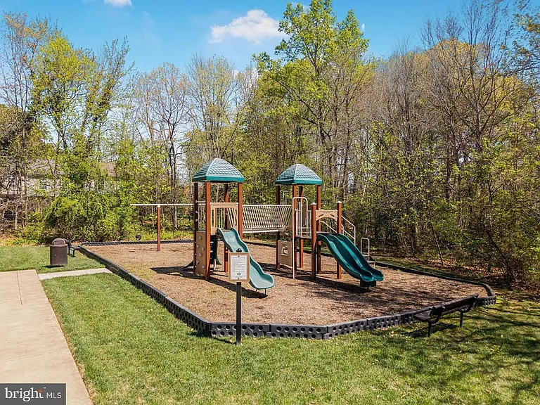 4888 Dane Ridge Cir — Photo 26
