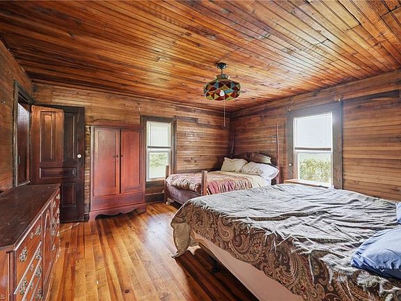 9th image of 4793 Cheek Mountain Rd