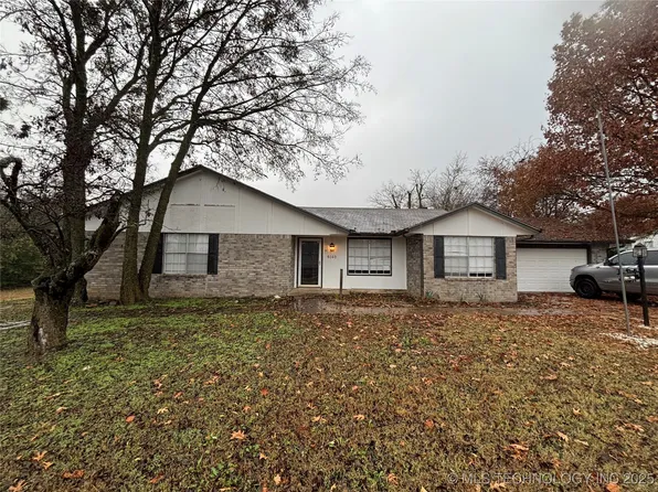 6140 E 164th St, Bixby, OK 74008