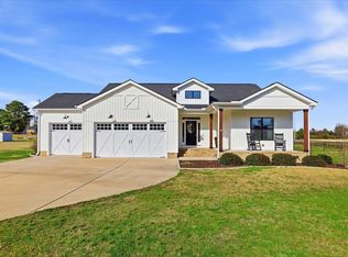 2249 Brogden Rd, Smithfield, NC 27577