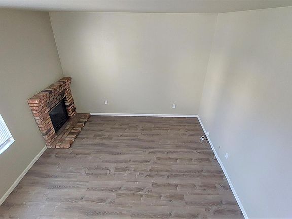 5th image of 5164 Cass St