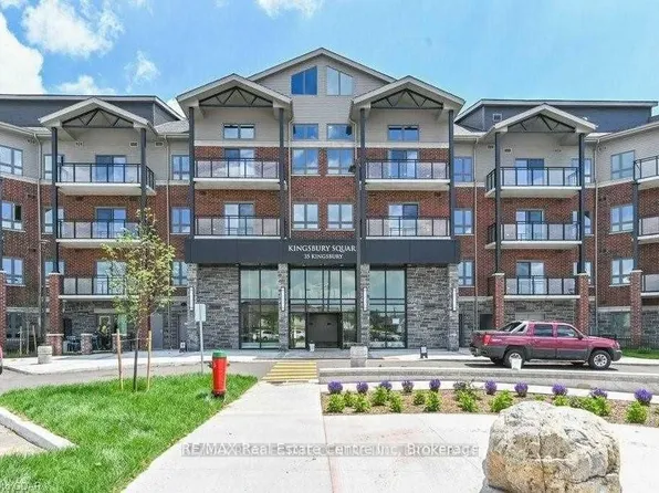 35 Kingsbury Sq #420, Guelph, ON N1L 0J4