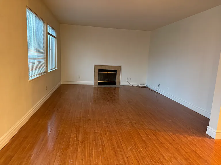 1220 King Loop — Photo 5