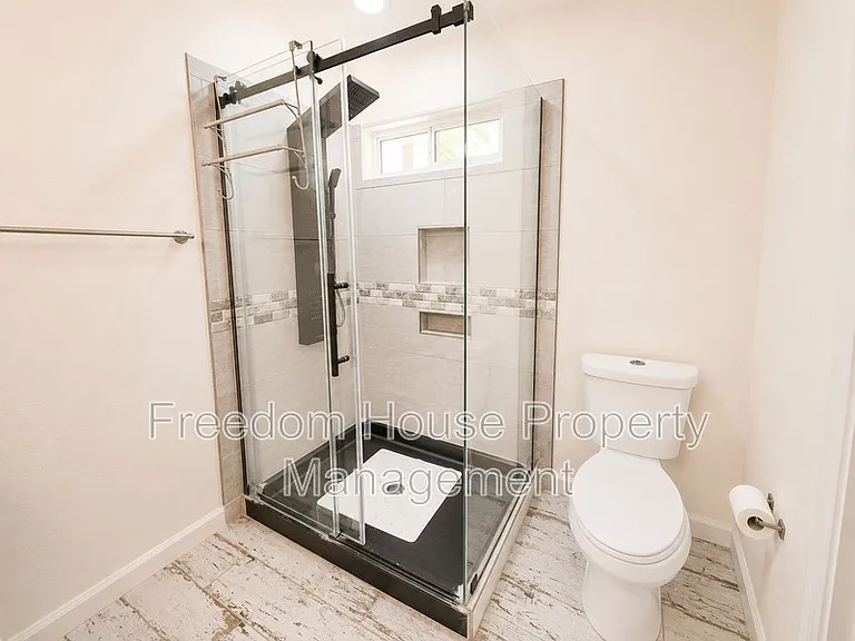 3066 Mount Charleston Dr — Photo 38