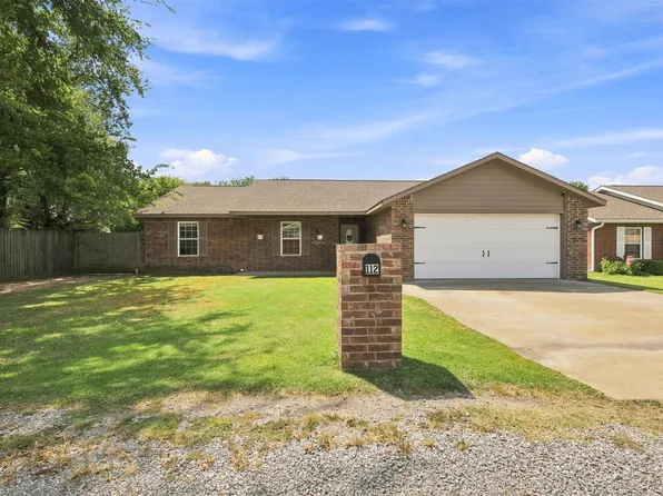 112 Elmwood Ave, Adair, OK 74330